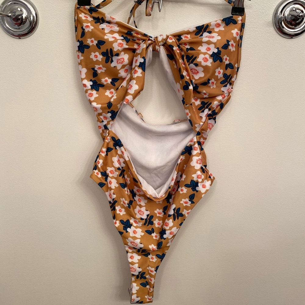 ZAHARA SWIM | One piece bathing suit